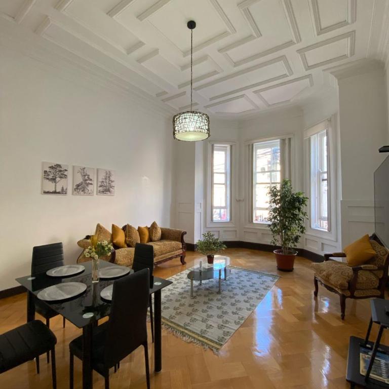Casa Montealegre - Apartamento de 2 dormitorios con vistas a la ciudad - 2