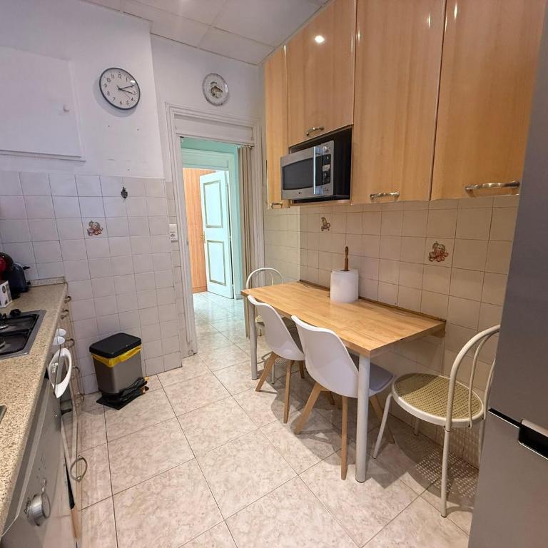 Spacieux appartement climatisé centre Nice - Appartement 3 Chambres - 14