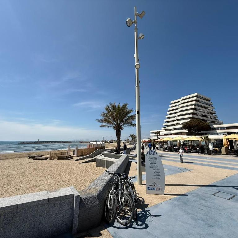 Appart Grande motte Quartier Couchant - Parking - Balcon- Piscine - Plage 300m - One-Bedroom Apartment - 31