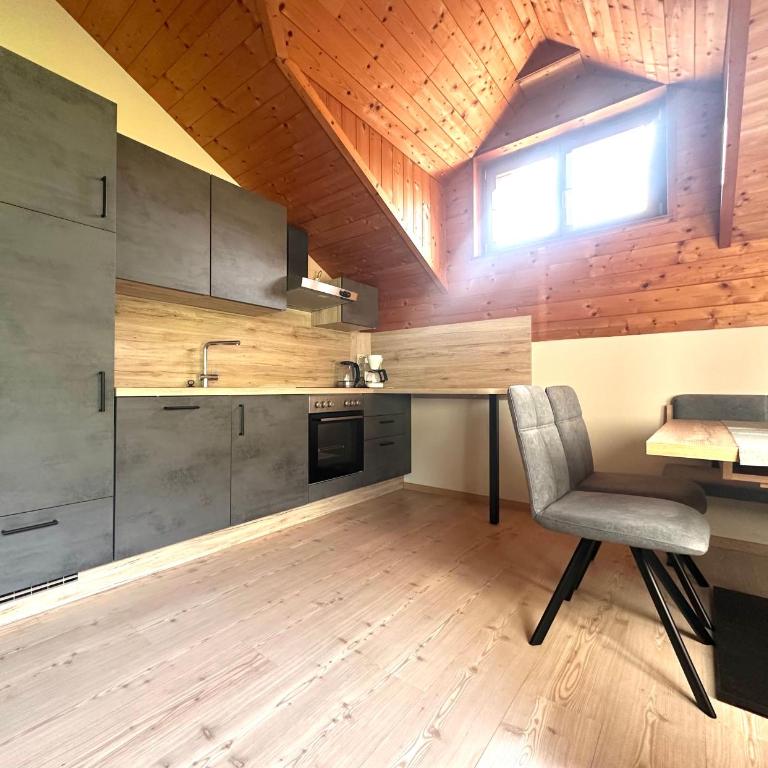 Appartment Lukasser - Apartment mit 2 Schlafzimmern und Balkon - 1