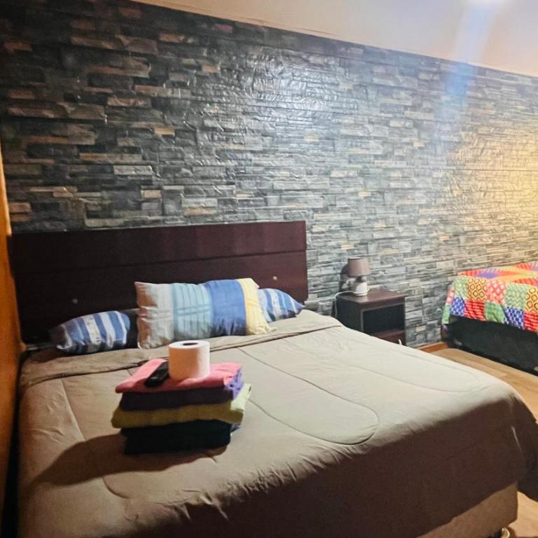 Hostal Santa Fe - Habitación Familiar con baño privado - 7