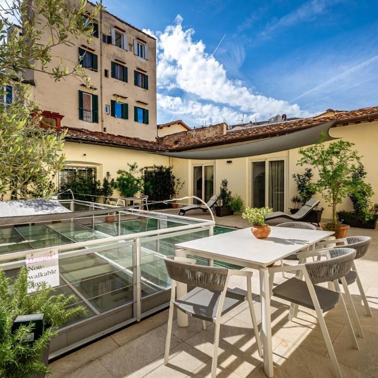Le Corti by Dimora Collection - Luxury Suites in a Restored 13th-Century Convent with Sauna and Gym - Adults Only - Suite King con Balcone - 31