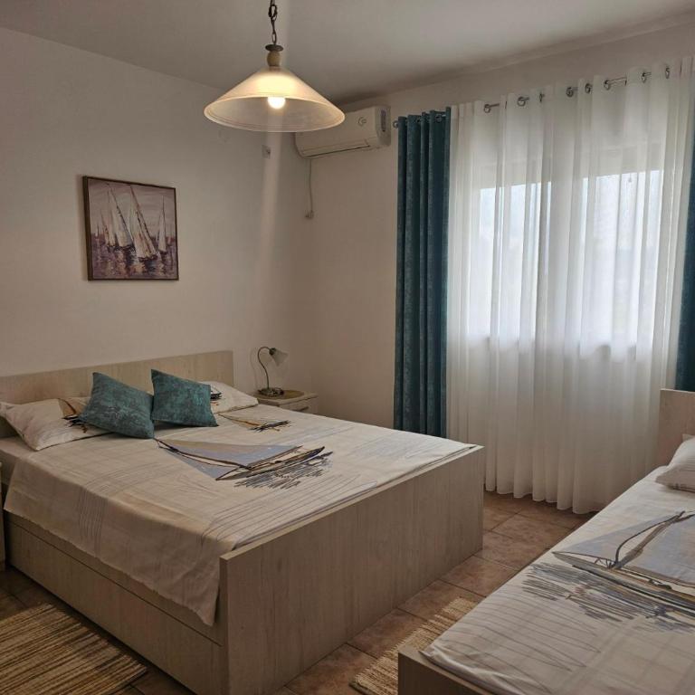 B & M Apartments - One-Bedroom Apartment with Sea View - 6