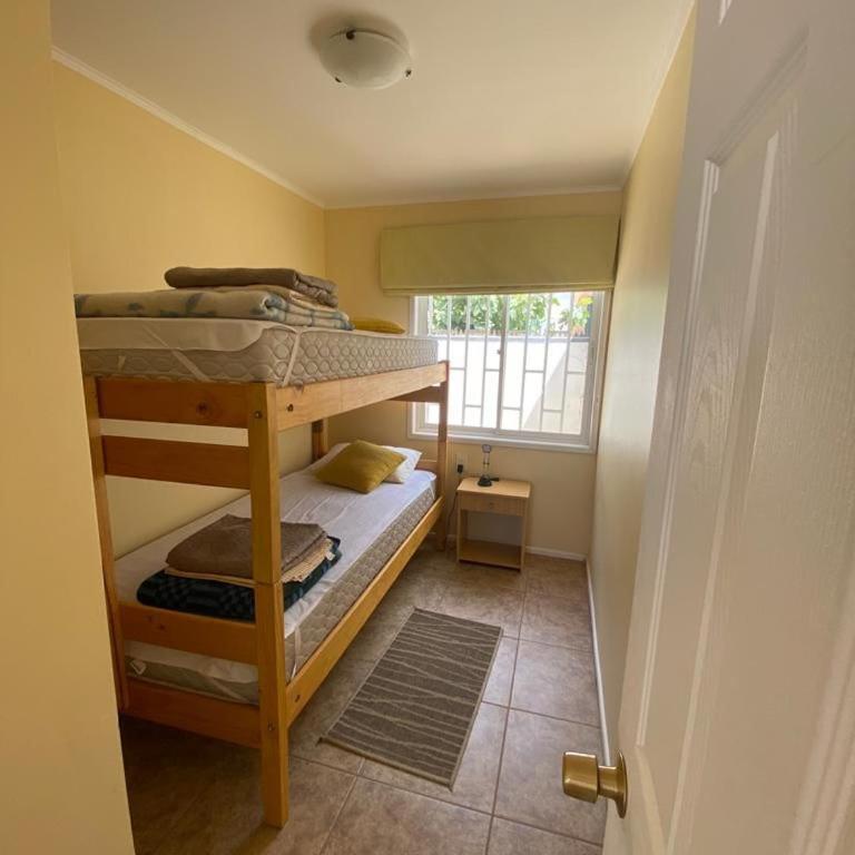 Departamentos interior frente a playa mansa - Apartamento de 3 dormitorios - 8