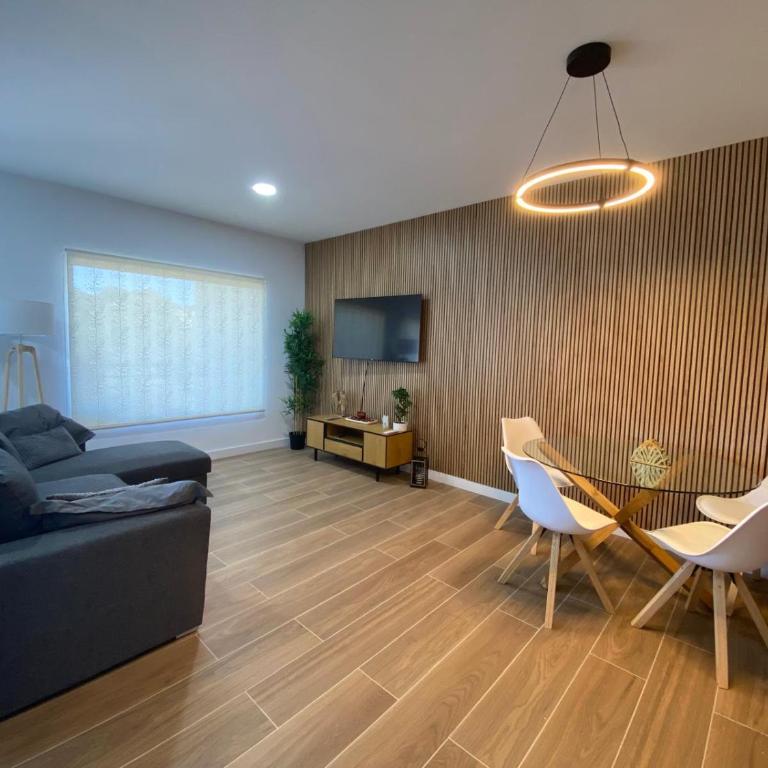 Bonito, Moderno, Acogedor y Tranquilo Apartamento en Benissa-Moraira-Costa Blanca- - Apartamento de 1 dormitorio - 1