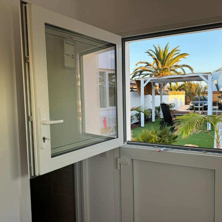 Espacio Room con Piscina, LAJARES - Habitación Doble con baño privado - 6