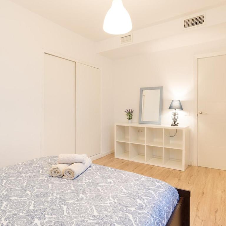 Lovely Home ! Center Malaga with parking - Apartamento - 9