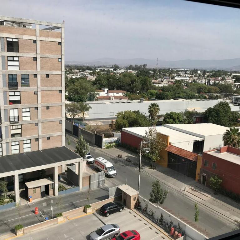 Hermoso Departamento frente al palomar en Zapopan - Three-Bedroom Apartment - 15