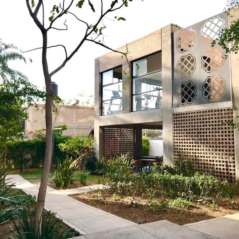 Hermoso Departamento frente al palomar en Zapopan - Three-Bedroom Apartment - 23
