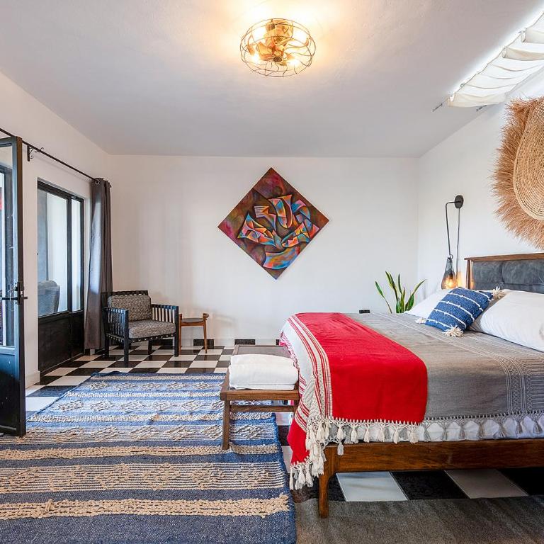 La Joya Azul SMA - LGBTQS - King Room with Balcony - 1