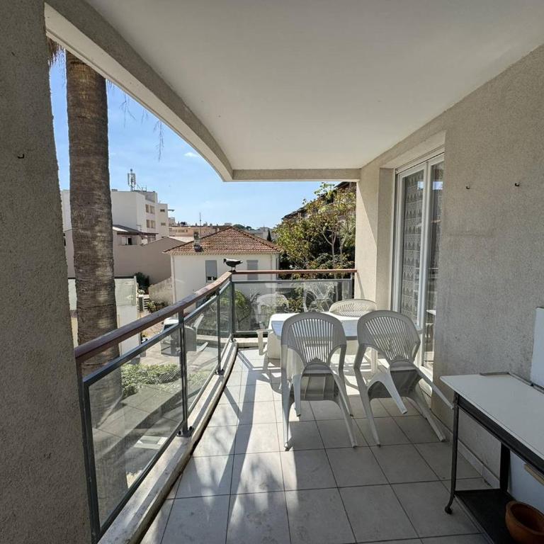 Appartement climatisé en centre-ville de Cavalaire-sur-Mer - FR-1-100-356 - Appartamento - 3