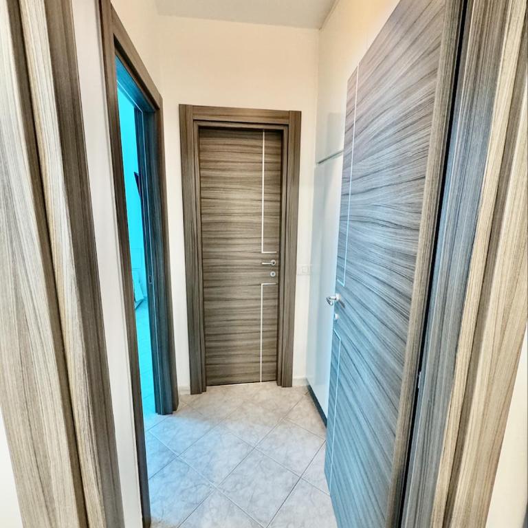 Antonio's Home - Appartamento con 2 Camere da Letto - 16
