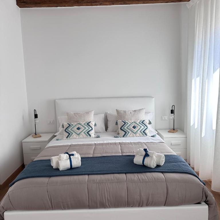 Ca' Elena beautiful canal view Biennale - Appartamento Deluxe con 2 Camere da Letto - 18