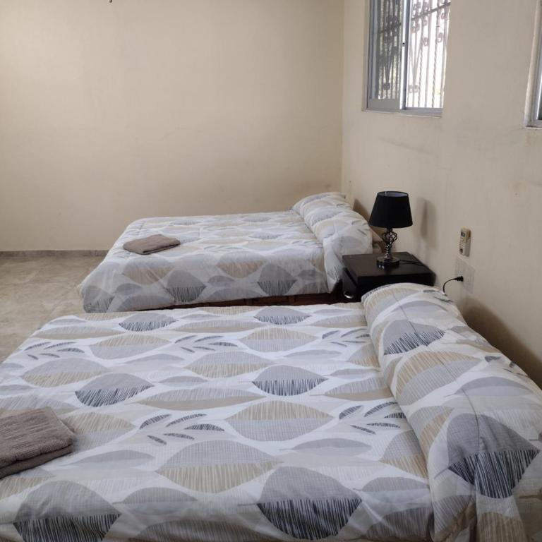 Casa Kleha Familiar y Comodidad - Habitación Doble con baño privado - 5