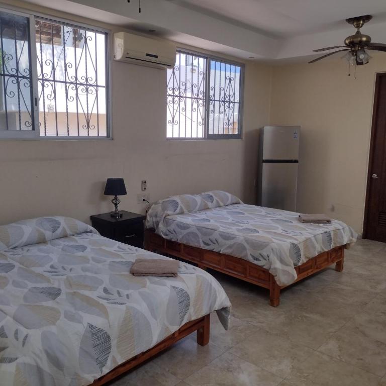 Casa Kleha Familiar y Comodidad - Habitación Doble con baño privado - 4