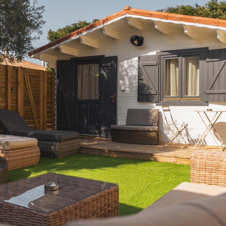 La Cabane de L'Olivier - Suite cosy avec jacuzzi & home cinéma - Chalet 1 Chambre - 14