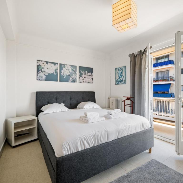 Sunny apartment with balcony - One-Bedroom Apartment - 11