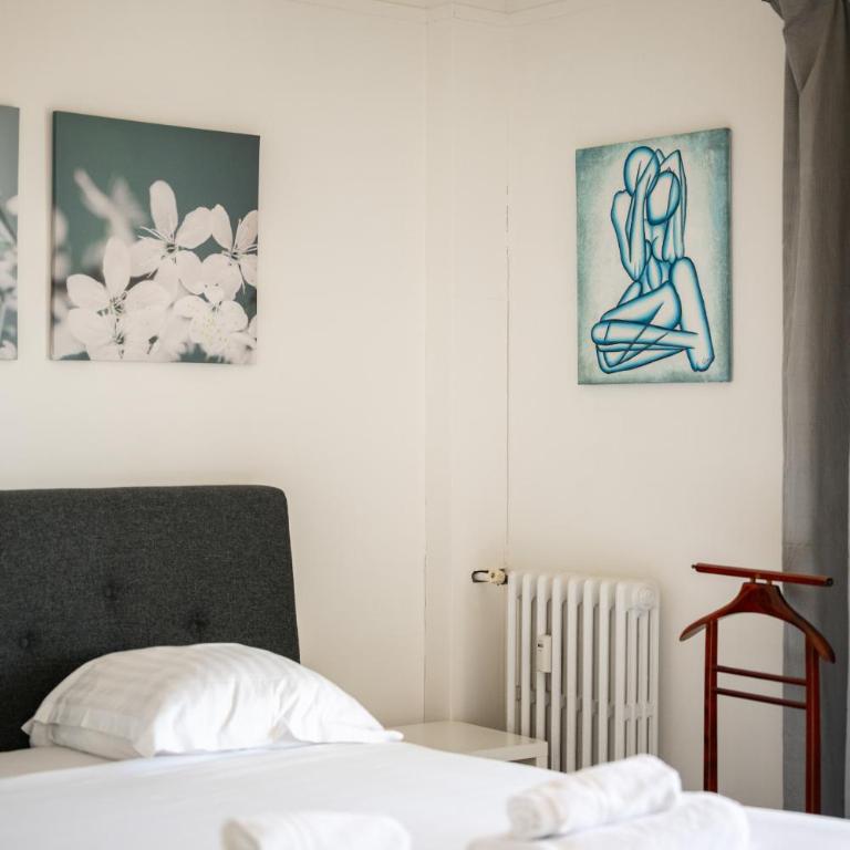 Sunny apartment with balcony - One-Bedroom Apartment - 14