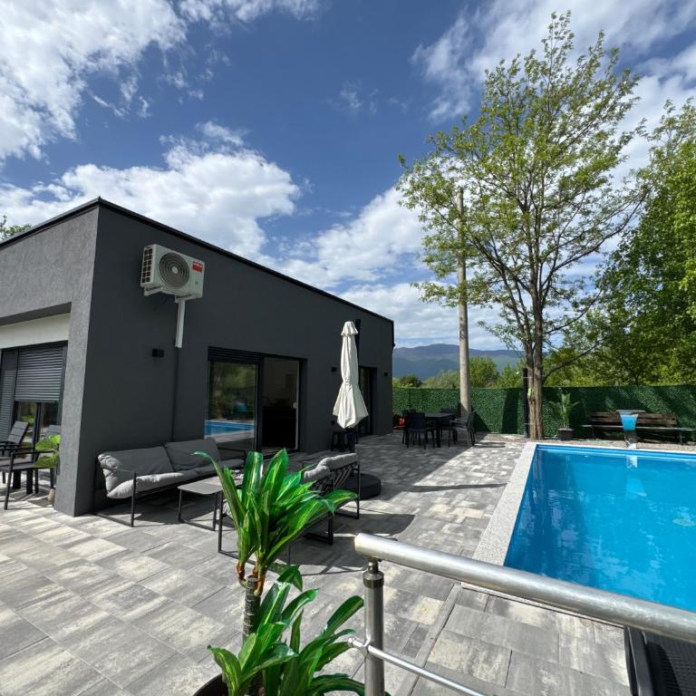 Villa Sofia - Two-Bedroom Villa - 1