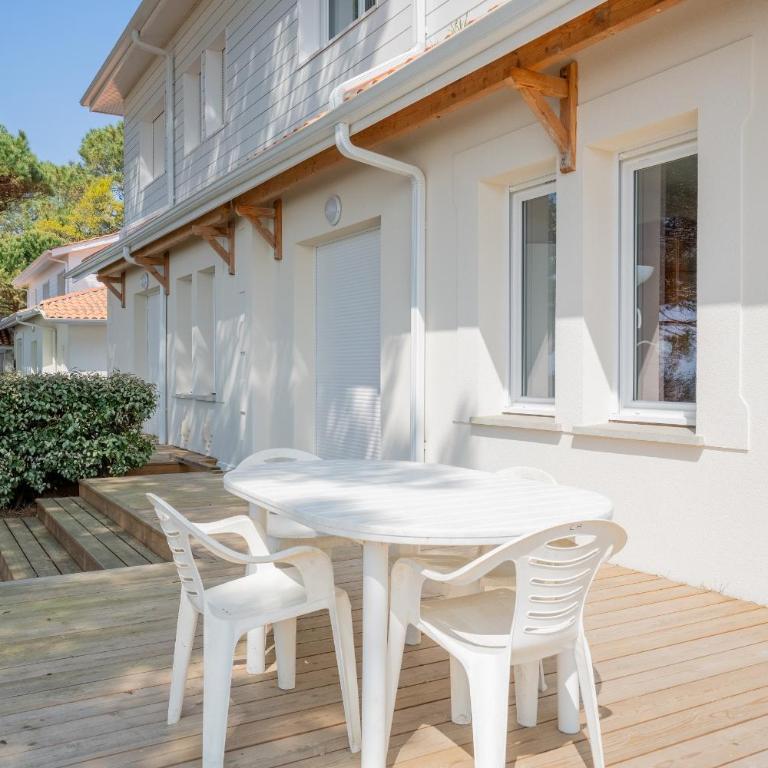 Villa Germaine les pieds dans l'eau - Ferienhaus - 4