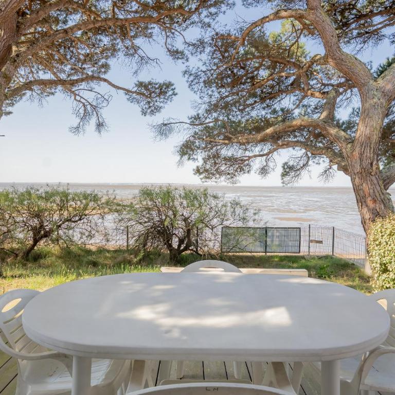 Villa Germaine les pieds dans l'eau - Ferienhaus - 10