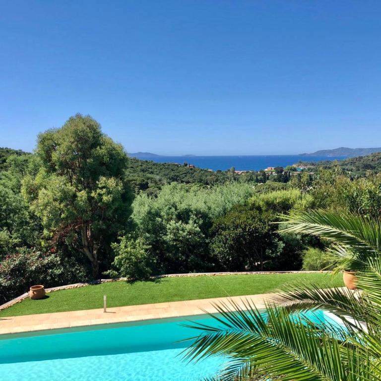 Maison vue mer sur les Îles d'Or - Villa 2 Chambres - 2
