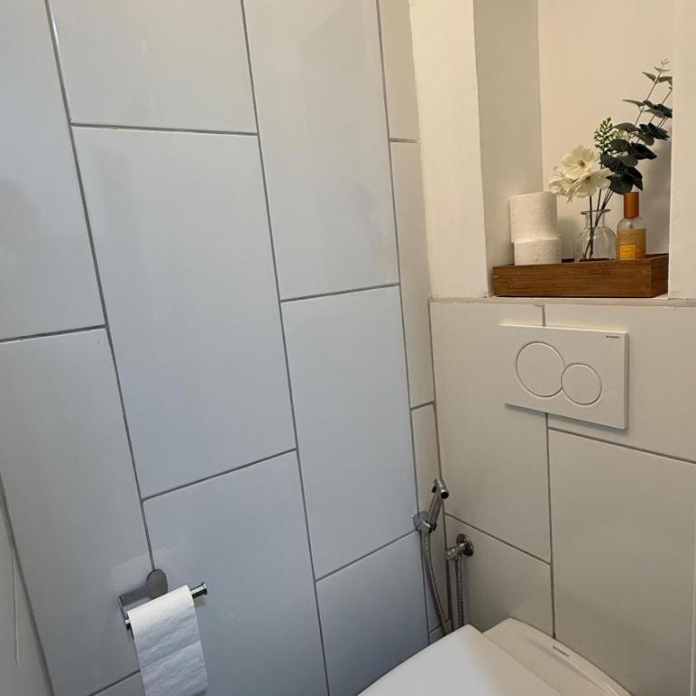 Appartement 2 pieces centre Menton jardin Bioves 4 nuits minimum - Appartement 1 Chambre - 18