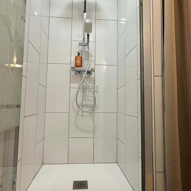 Appartement 2 pieces centre Menton jardin Bioves 4 nuits minimum - Appartement 1 Chambre - 5