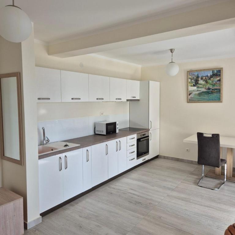 Villa Blanca - Deluxe Apartment - 10