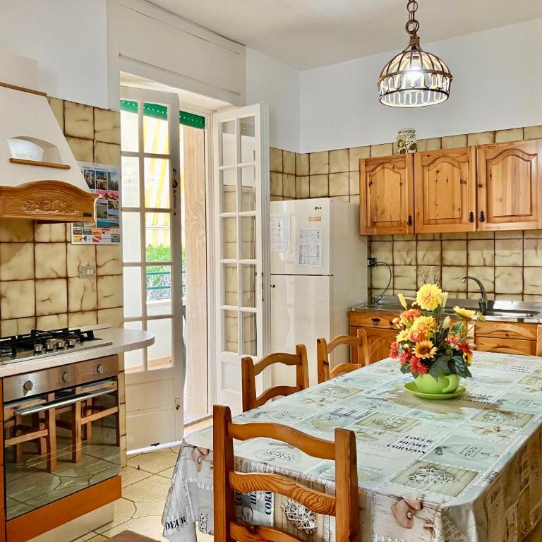 Casa Vacanze Federica - Casa Vacanze con 3 Camere da Letto - 6