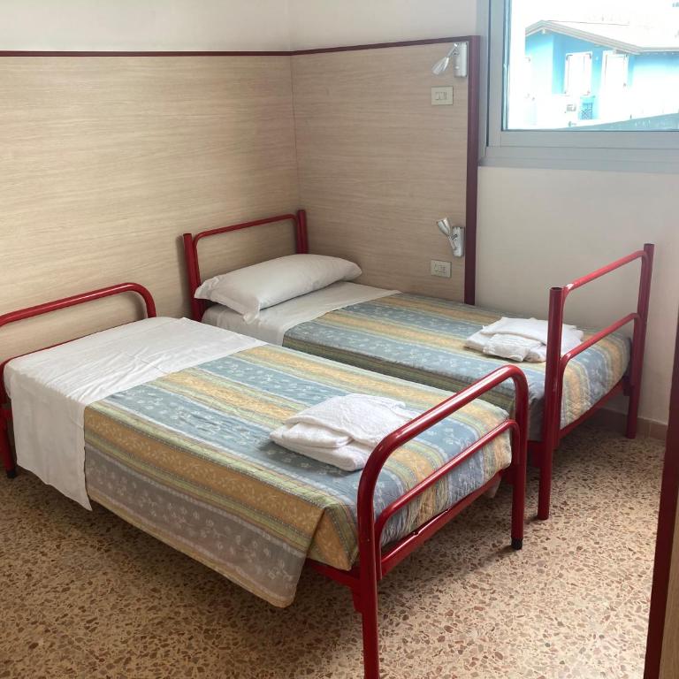 Rooms Casa Celeste sul Mare - Camera Familiare con Bagno Privato - 6