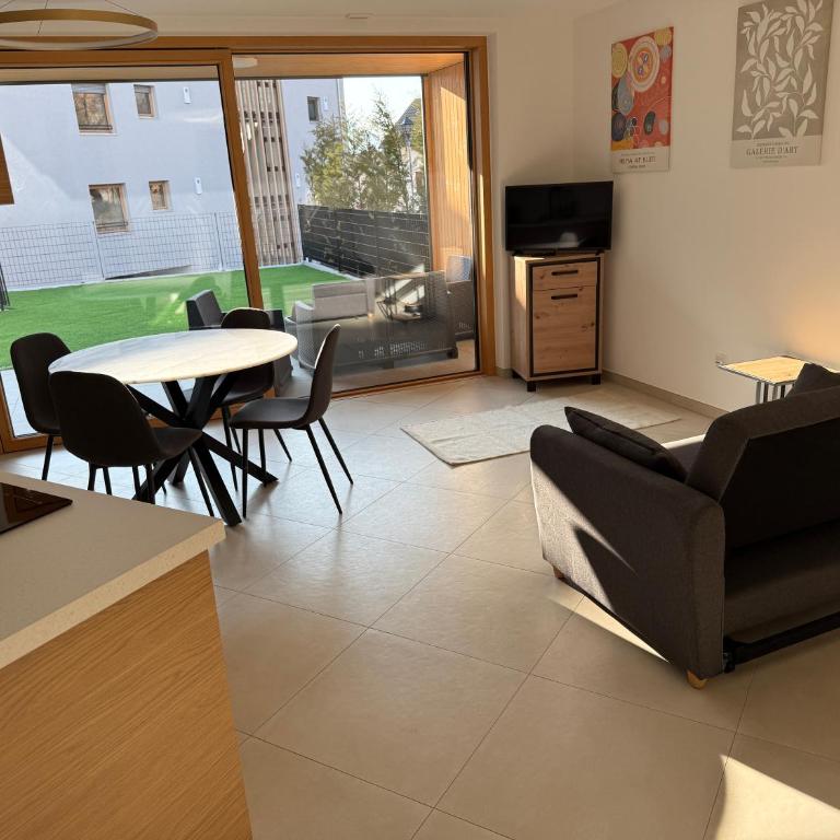 Trui Ensemble Apartment Alpine Escape with Garden - Appartamento con 1 Camera da Letto - 27