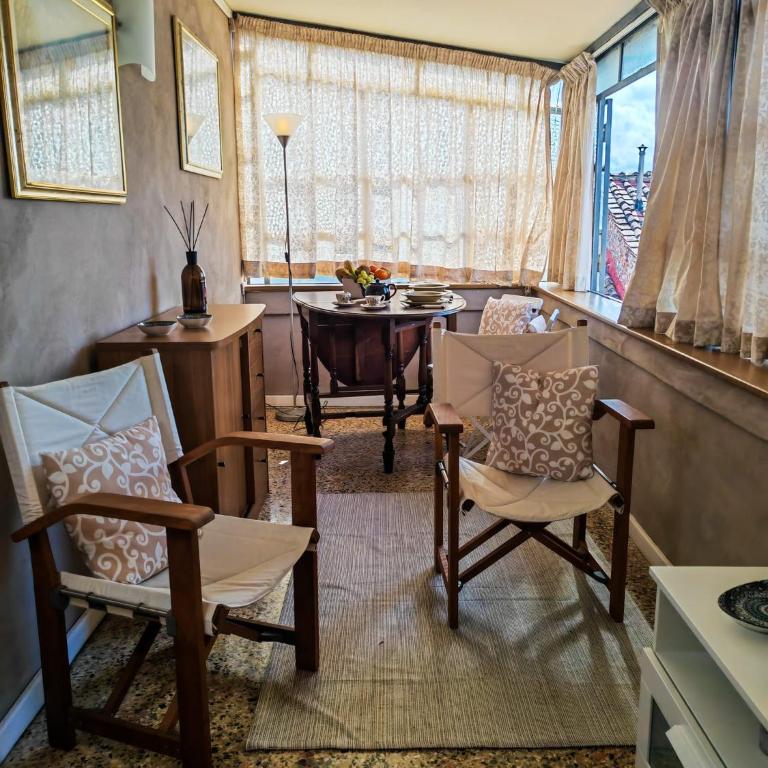 Petit Apartments Rony - Vista 2 torri storiche - Centro Lucca - 2 ospiti - Appartamento con 1 Camera da Letto - 6