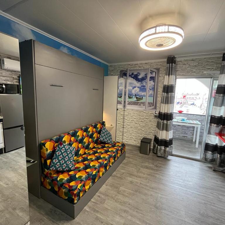 T2 Cosy à Gruissan Piscine, Clim WiFi Parking - Two-Bedroom Apartment - 2