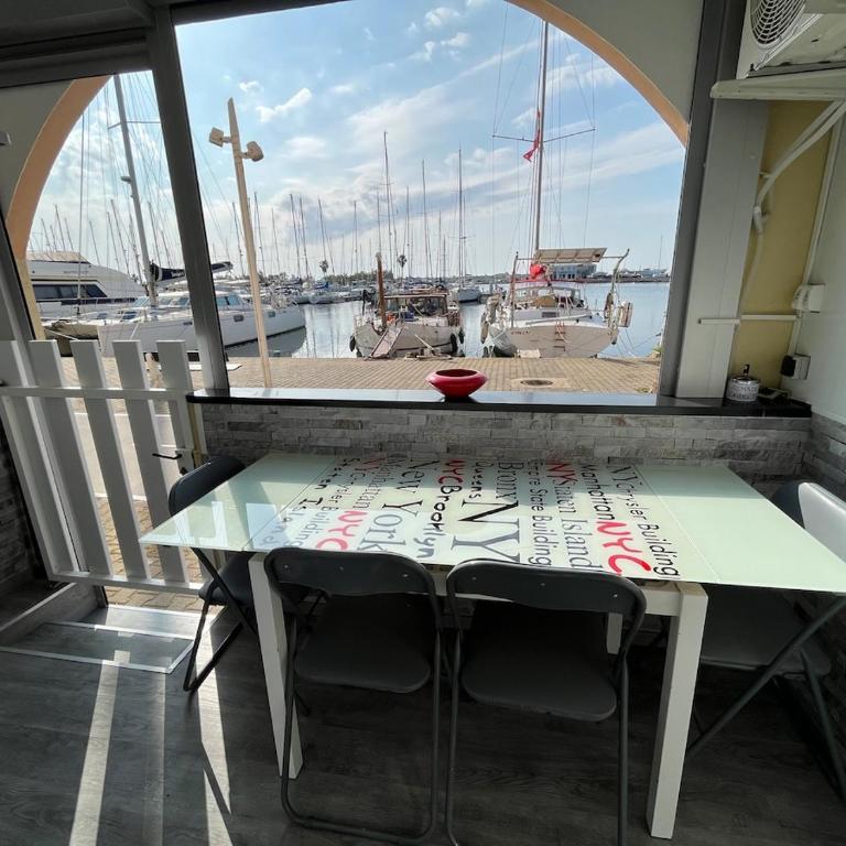 T2 Cosy à Gruissan Piscine, Clim WiFi Parking - Two-Bedroom Apartment - 24