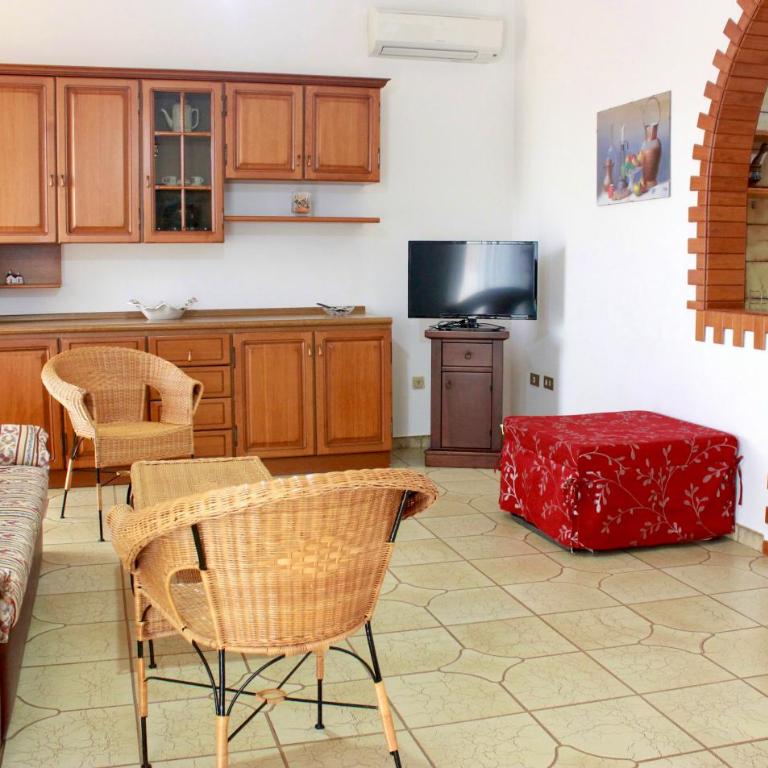 Casa Vacanze Federica - Casa Vacanze con 3 Camere da Letto - 3