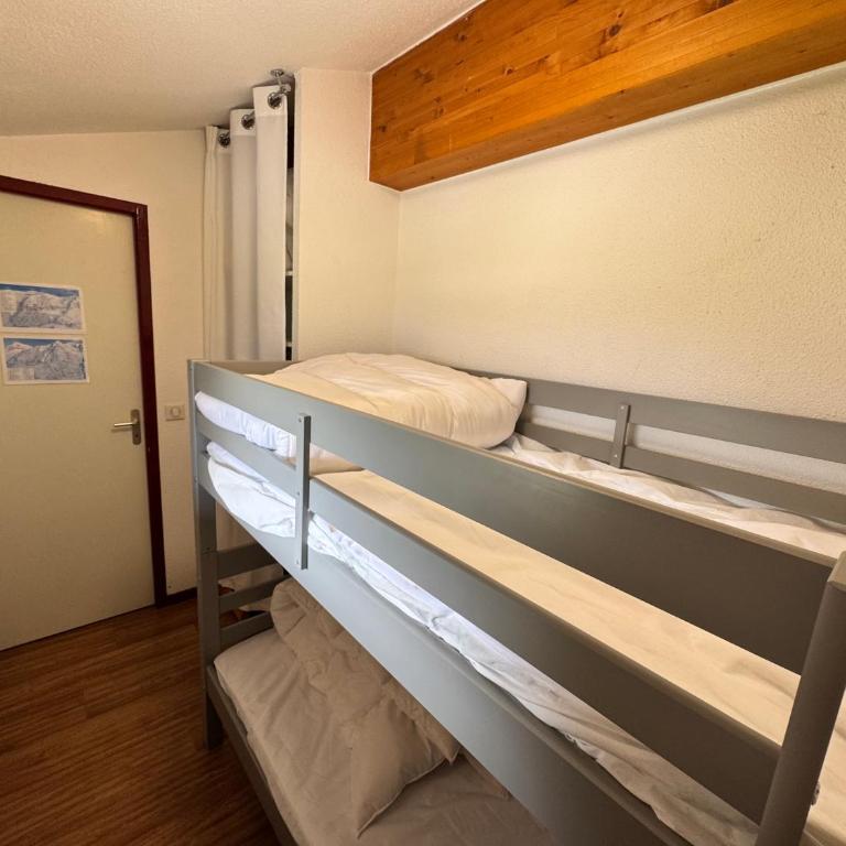 Appartement cosy 4 personnes Vue Montagne - Apartamento de 1 dormitorio - 9