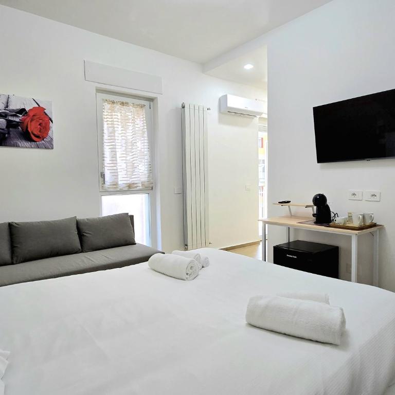 Rose Suites - Bari Stazione - Triple Room - 7
