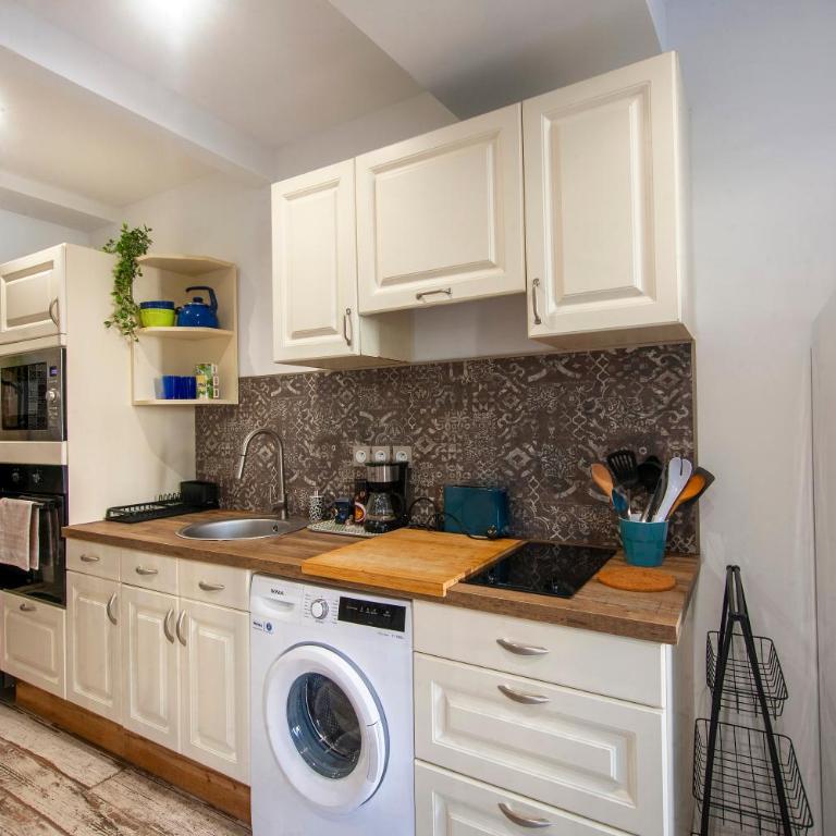 Studio tout équipé, plein centre - Apartamento de 1 dormitorio - 3