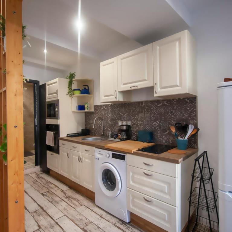 Studio tout équipé, plein centre - Apartamento de 1 dormitorio - 18