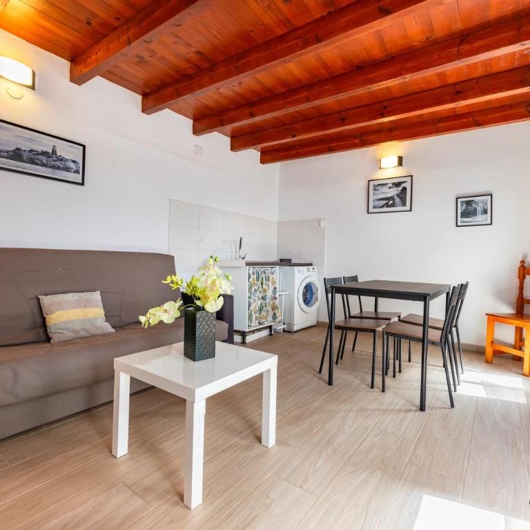 Casa Esmeralda - Two-Bedroom Apartment - 15