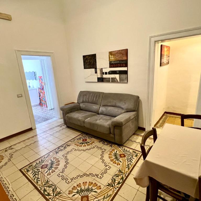 Trapani Centro Mare - Appartamento con 2 Camere da Letto - 5