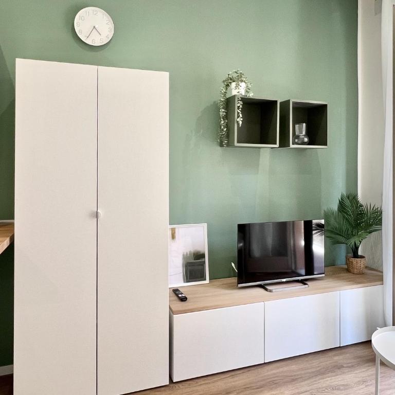 Green Apartment - Airport 8 min - AC - Smart TV - One-Bedroom Apartment - 10