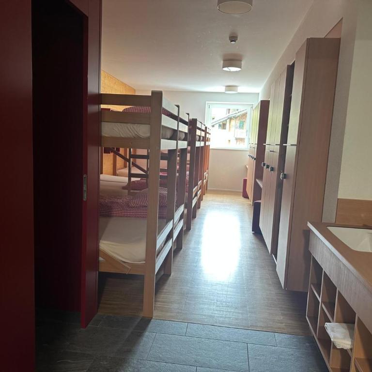Hotel Espen - Einzelbett im Schlafsaal - 1