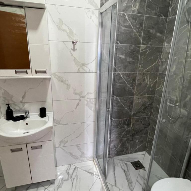 Elma Apartments Dobra Voda - Apartment with View and Balcony - 13