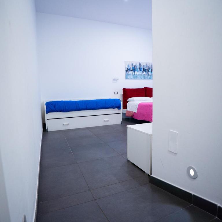 Amuri Room&Suite - Quadruple Room with Balcony - 16