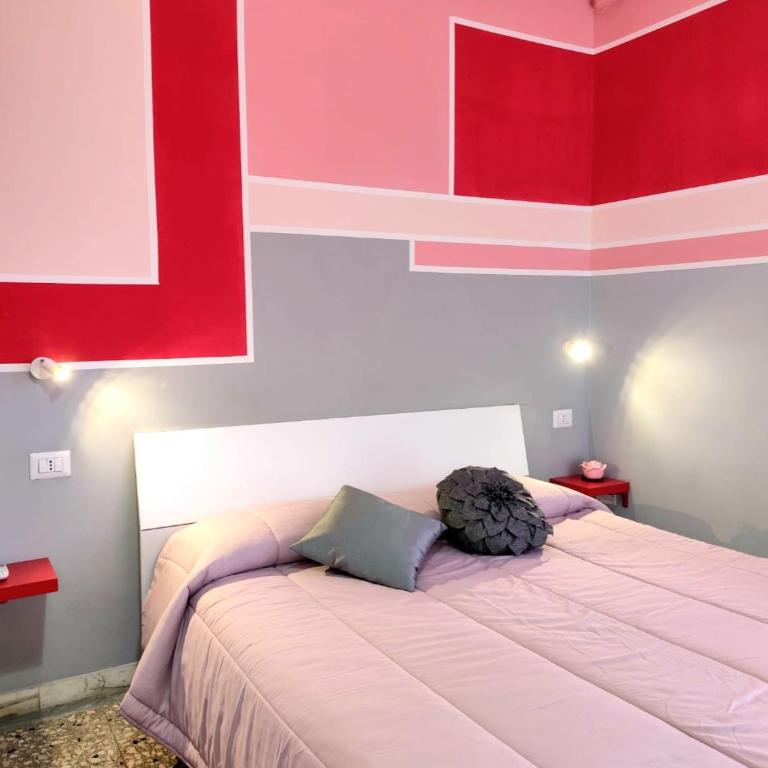 Bed and Breakfast Mamma Giuliana - Camera Matrimoniale con Bagno Privato - 11