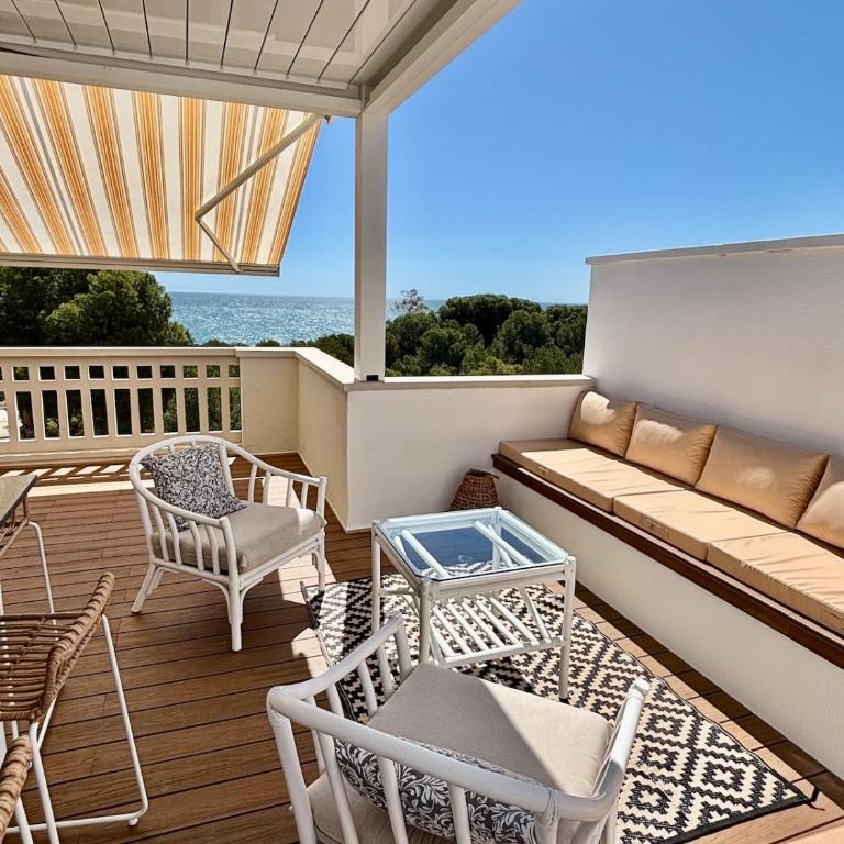 Beachfront, pool, air conditioning, 3 bedrooms, sea view - Apartamento - 1