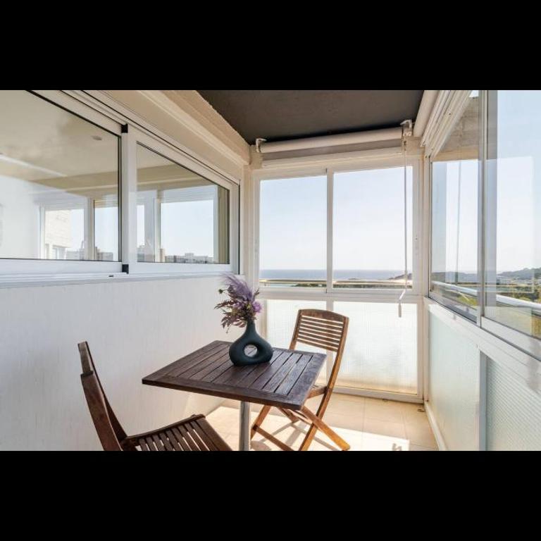 Playa y centro comercial - Apartamento de 2 dormitorios - 10