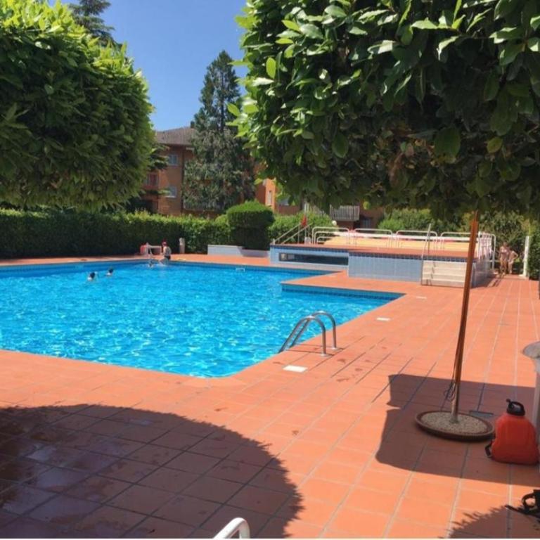 Relax & piscina a due passi dal lago "Family Sole" - Appartamento con 1 Camera da Letto - 13